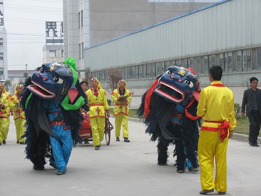 ������ף˫�幫˾����25����